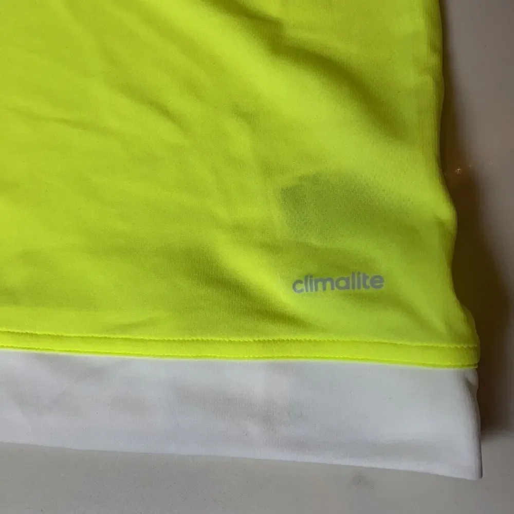 Adidas Men’s Yellow with White Detail Jersey T-Shirt Size S NWT